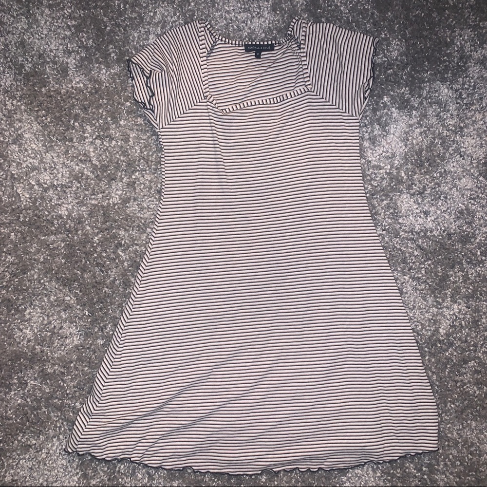 SALE ‼️ Kendal and Kylie striped mini dress ✨